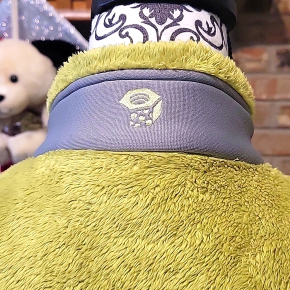 Youth Large Lime Green Mountain Hardwear Jacket - Picture 4 of 7